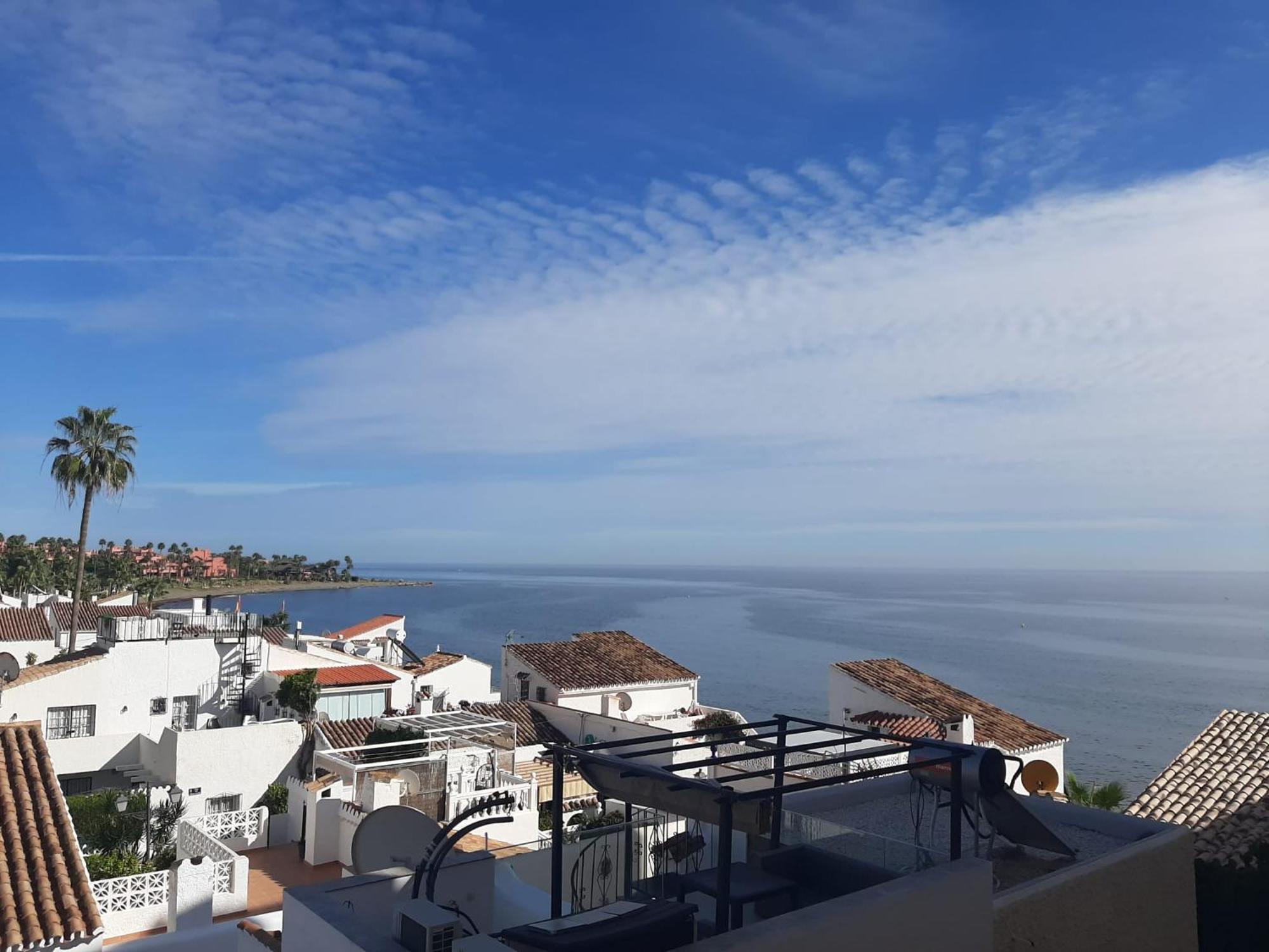 Casa Cachita 2-Confortable Estudio A Pie De Playa إِستيبونا المظهر الخارجي الصورة