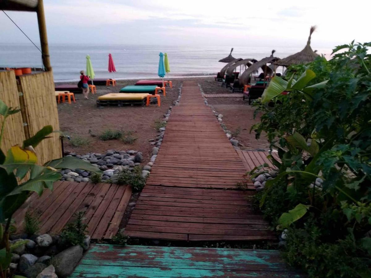 Casa Cachita 2-Confortable Estudio A Pie De Playa إِستيبونا المظهر الخارجي الصورة